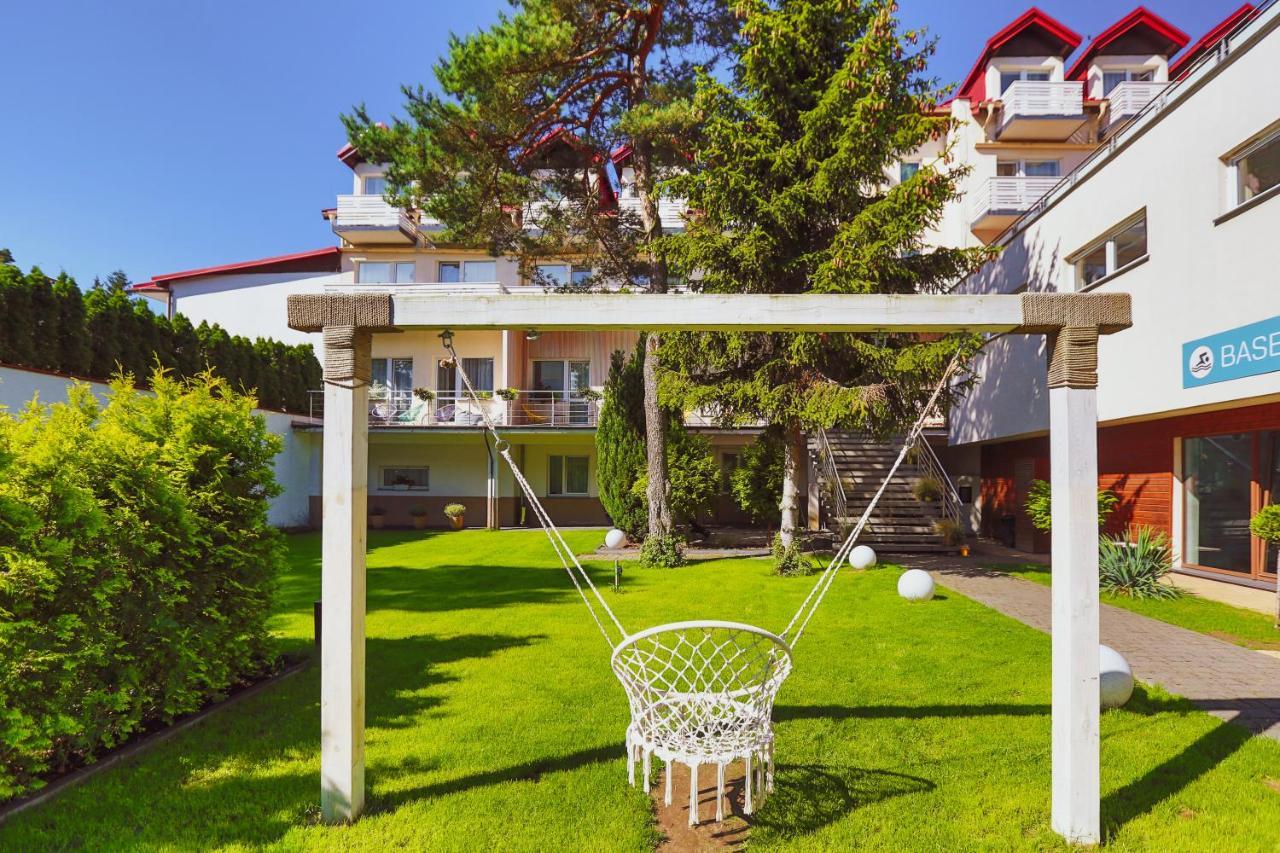 Osrodek Wypoczynkowy Balt-Tur Feel Well Resort Jastrzębia Góra Екстериор снимка
