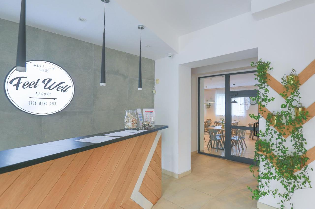 Osrodek Wypoczynkowy Balt-Tur Feel Well Resort Jastrzębia Góra Екстериор снимка