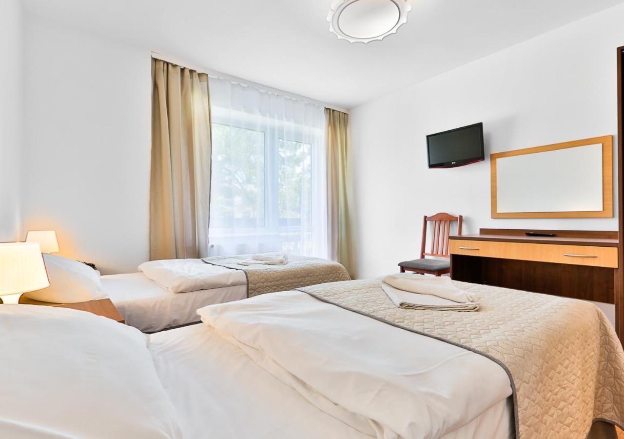 Osrodek Wypoczynkowy Balt-Tur Feel Well Resort Jastrzębia Góra Екстериор снимка